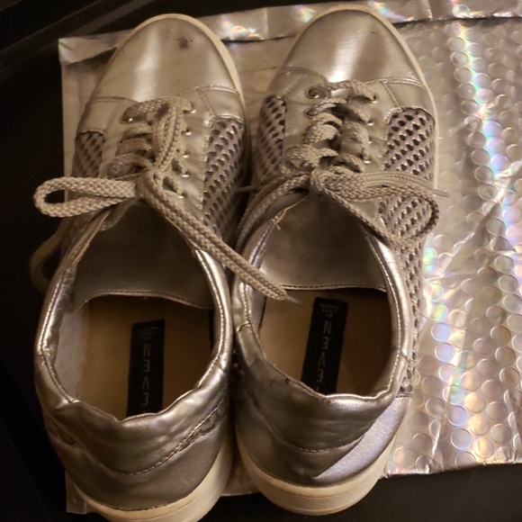 Steven By Steven Madden Silver Sneakers Size 9M - Picture 2 of 11